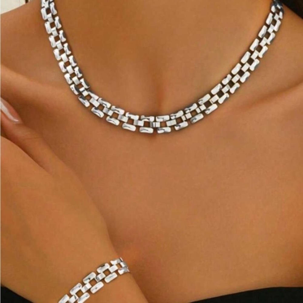 Silver Necklace and Bracelet Set